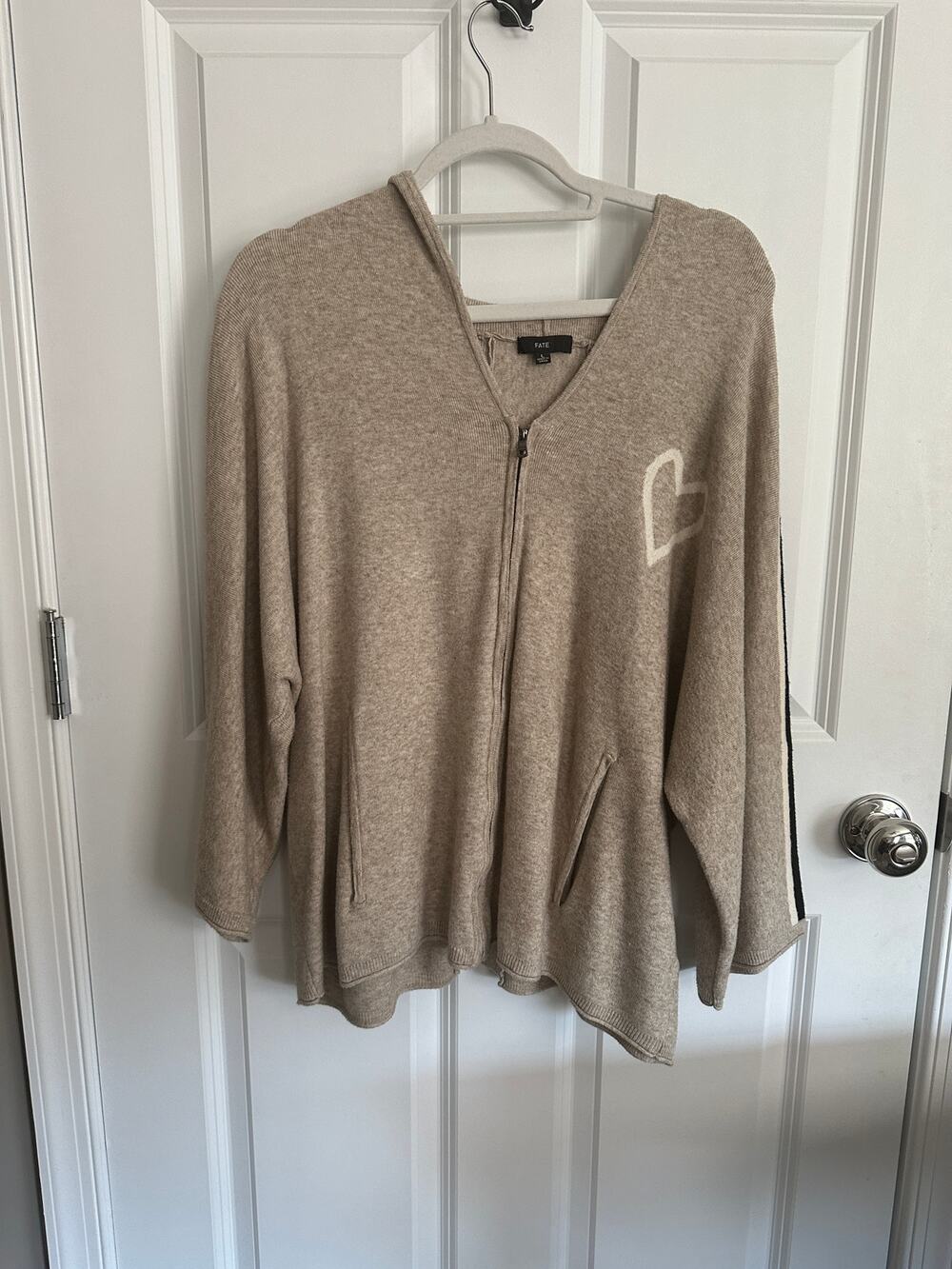 FATE 3/4 Sleeved Tan Cardigan Sweater w/Heart Large